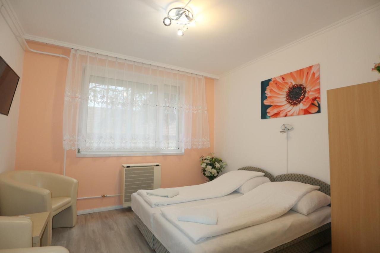 Anna Apartman Szeged Exterior photo